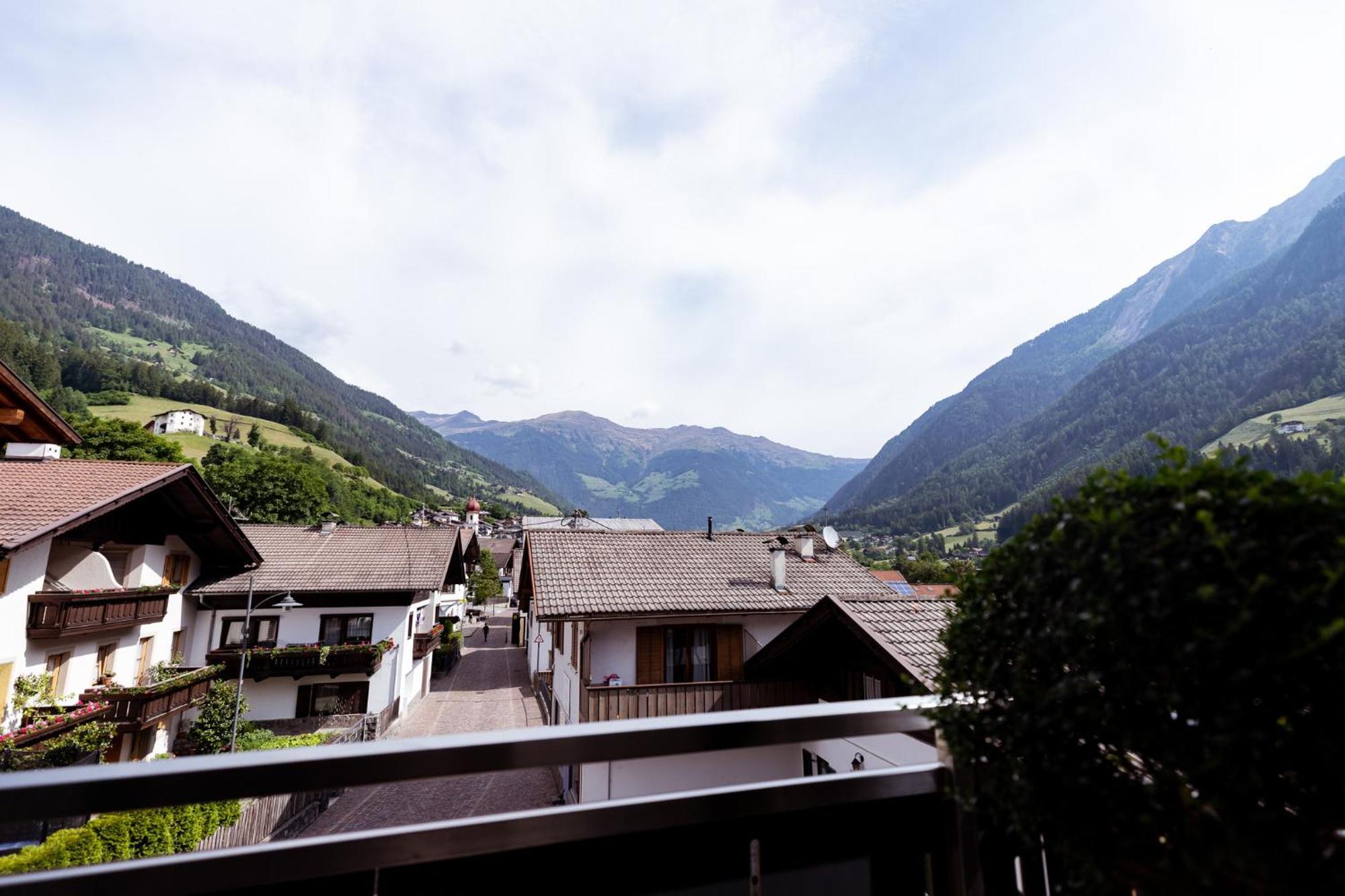 Ramoser Living Apartments San Martino di Castrozza Eksteriør billede